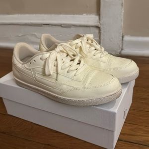 Oliver Cabell Shoes. Size: 38. Style: Vegan 481. Color: Chalk